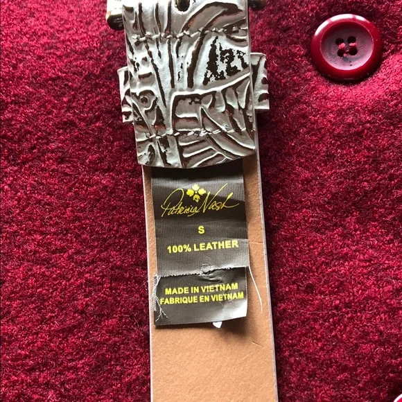 Patricia Nash Antique Gold Buckle Brown and Cream Tooled Leather Belt - Picture 4 of 8